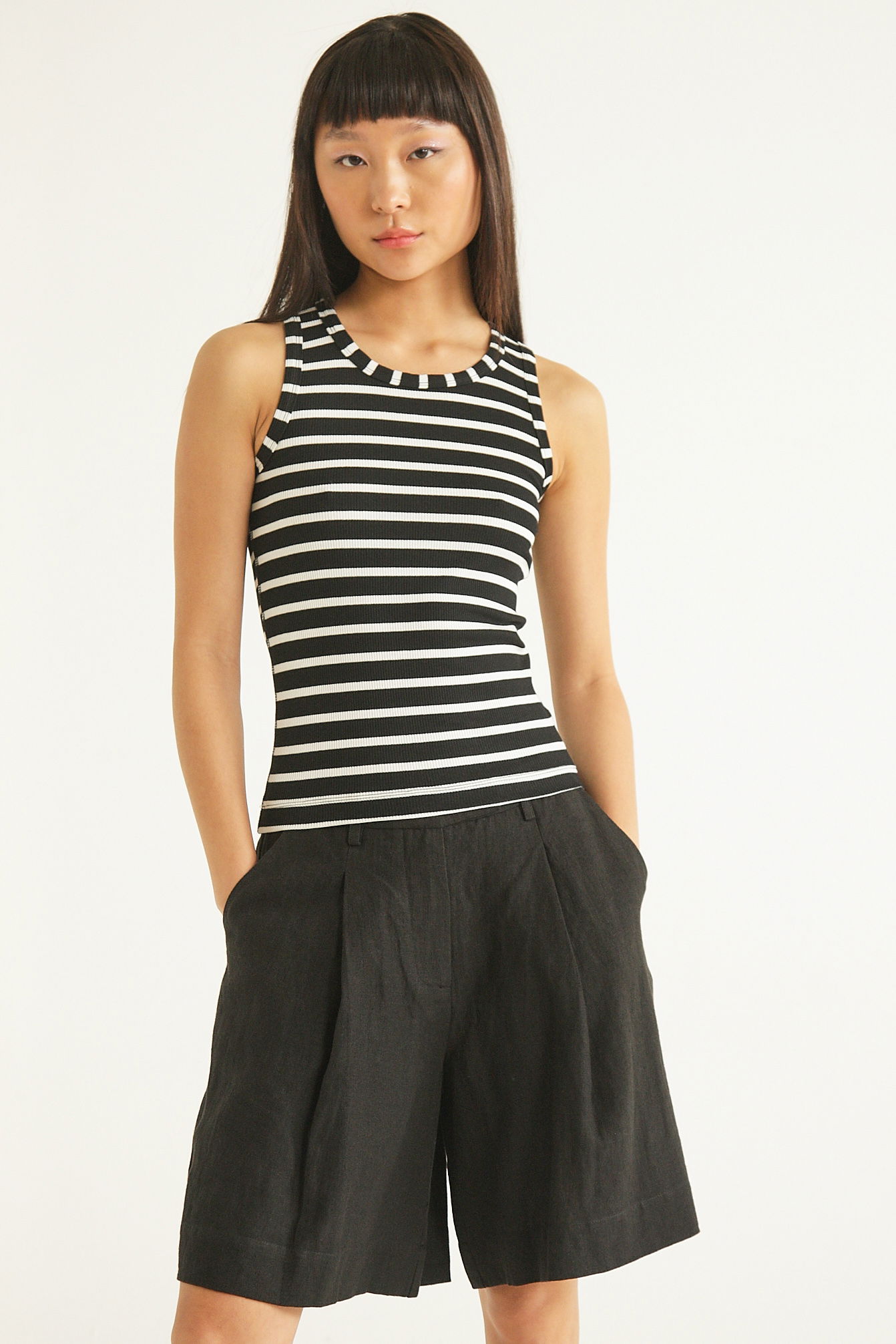 BERMUDA DE LINO DIONNE 