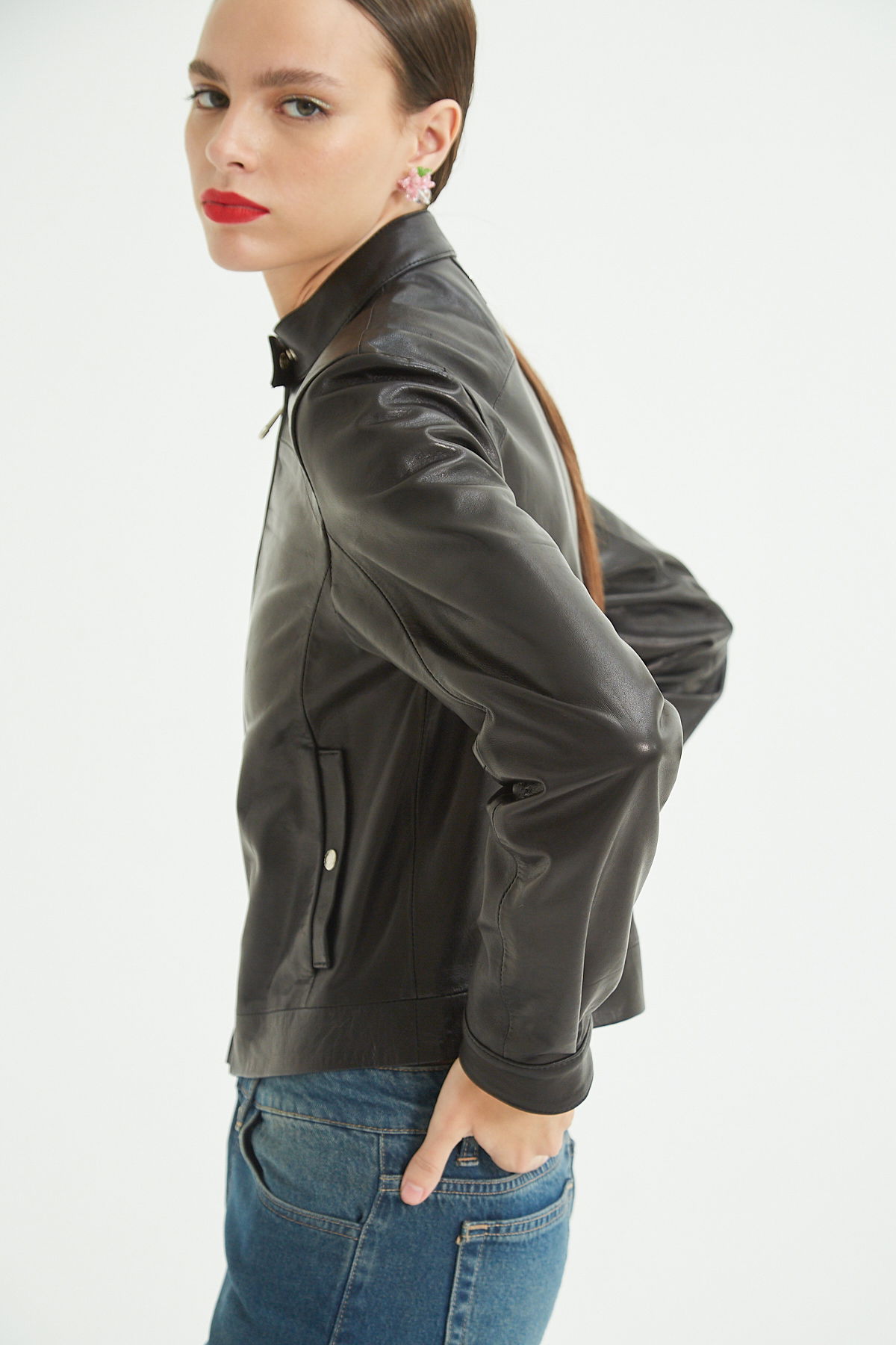 CAMPERA DE CUERO BROWN // OVINO