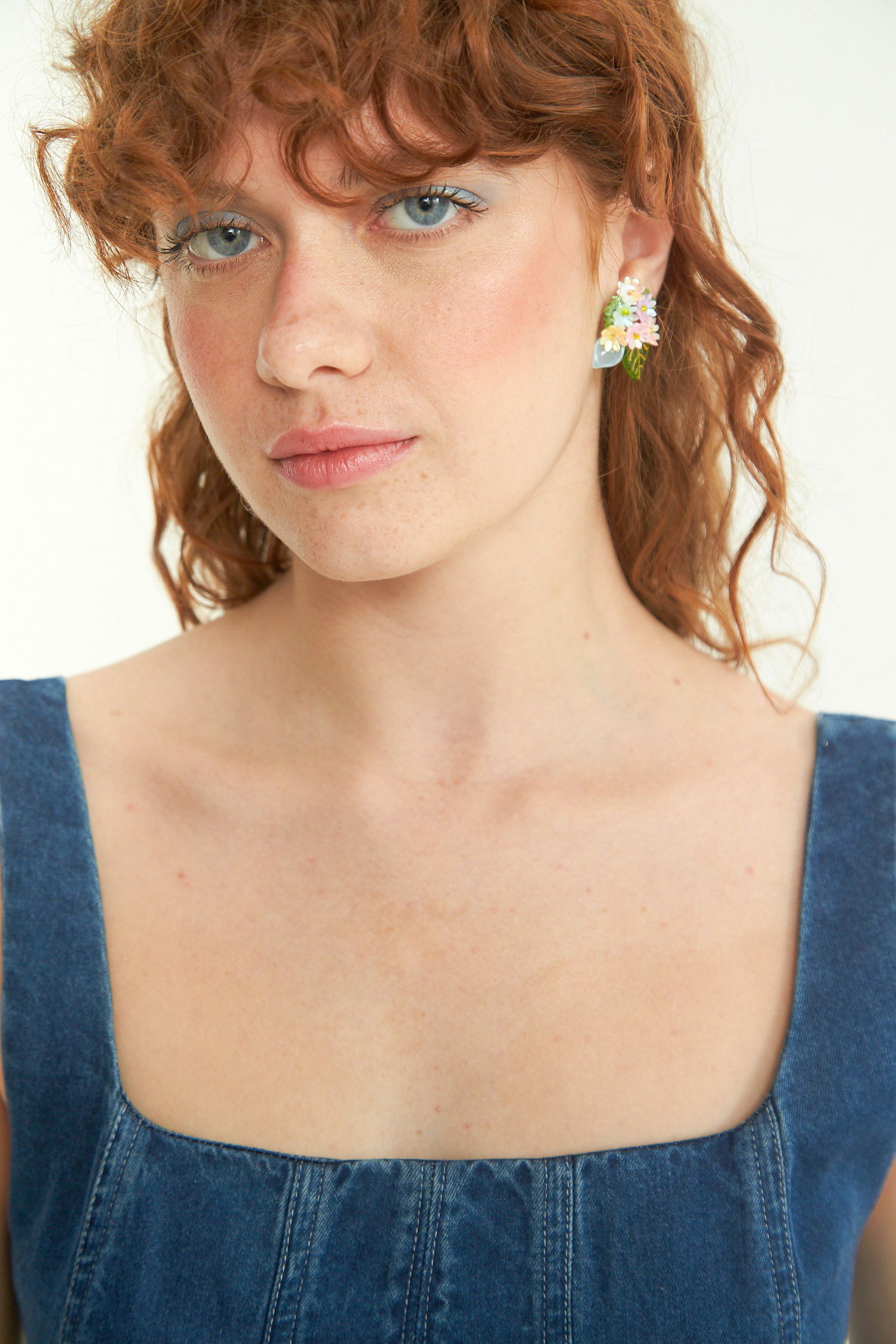 AROS BLOSSOM