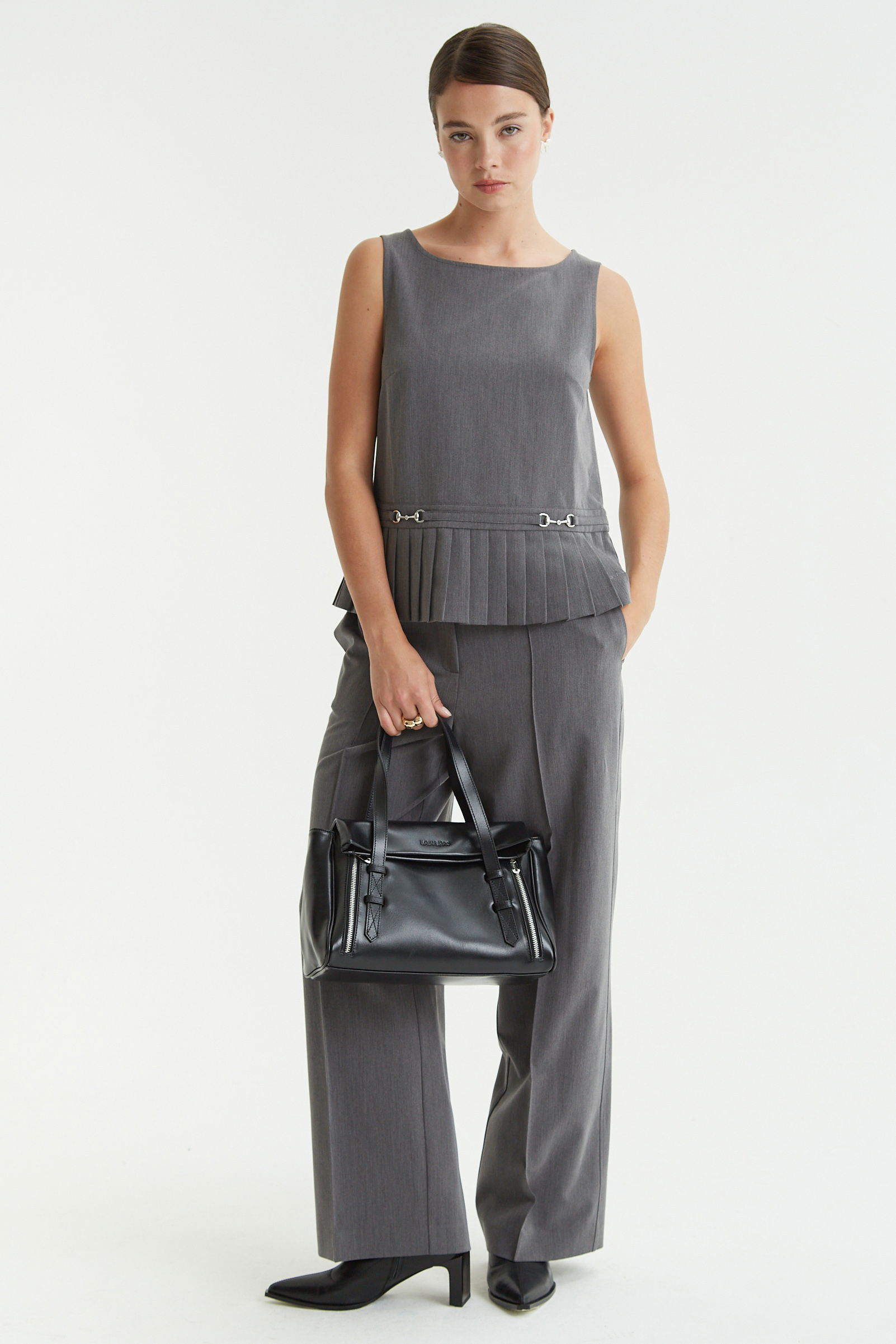 BLUSA SASTRERA PLISADA PORTIA