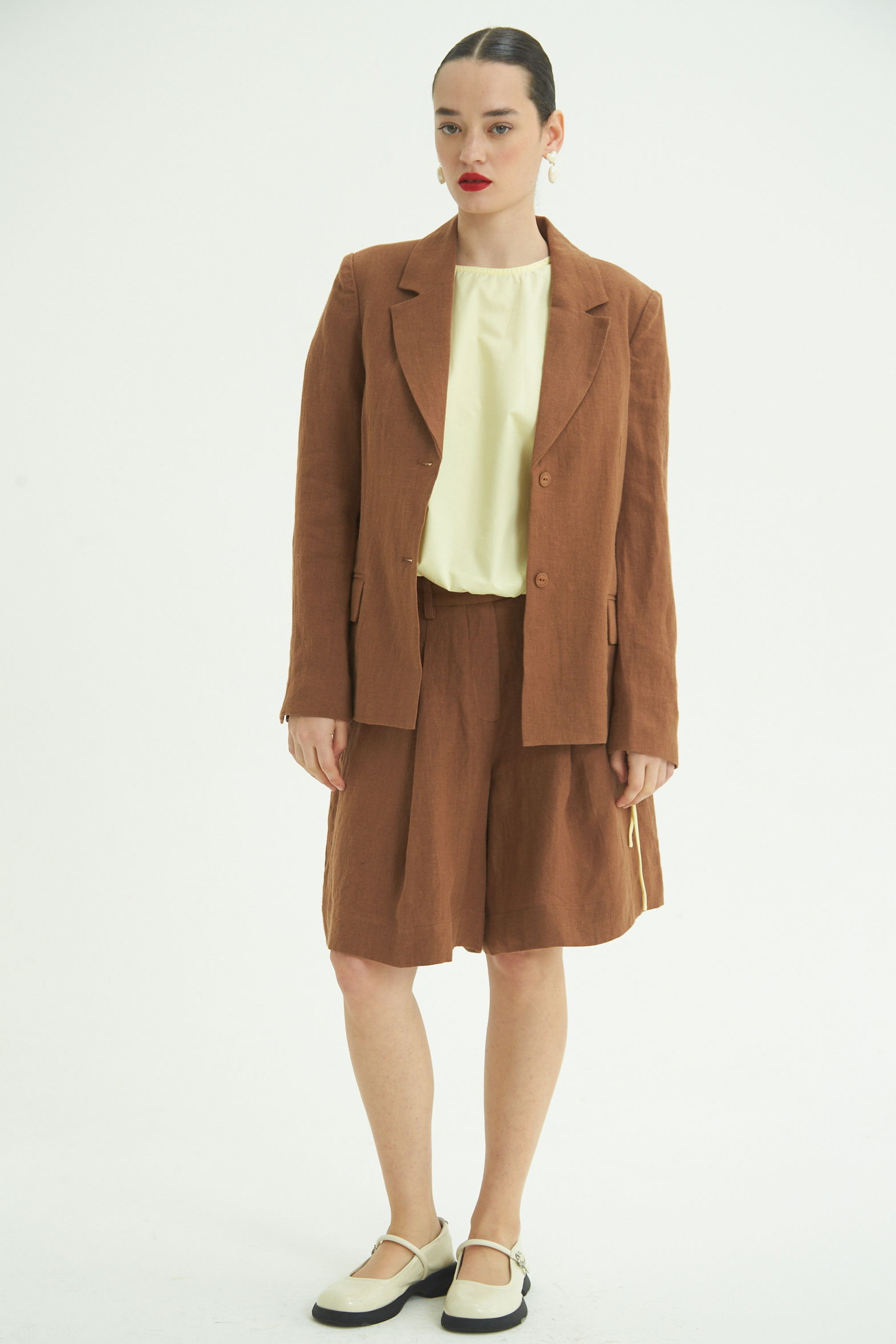 BERMUDA DE LINO DIONNE 