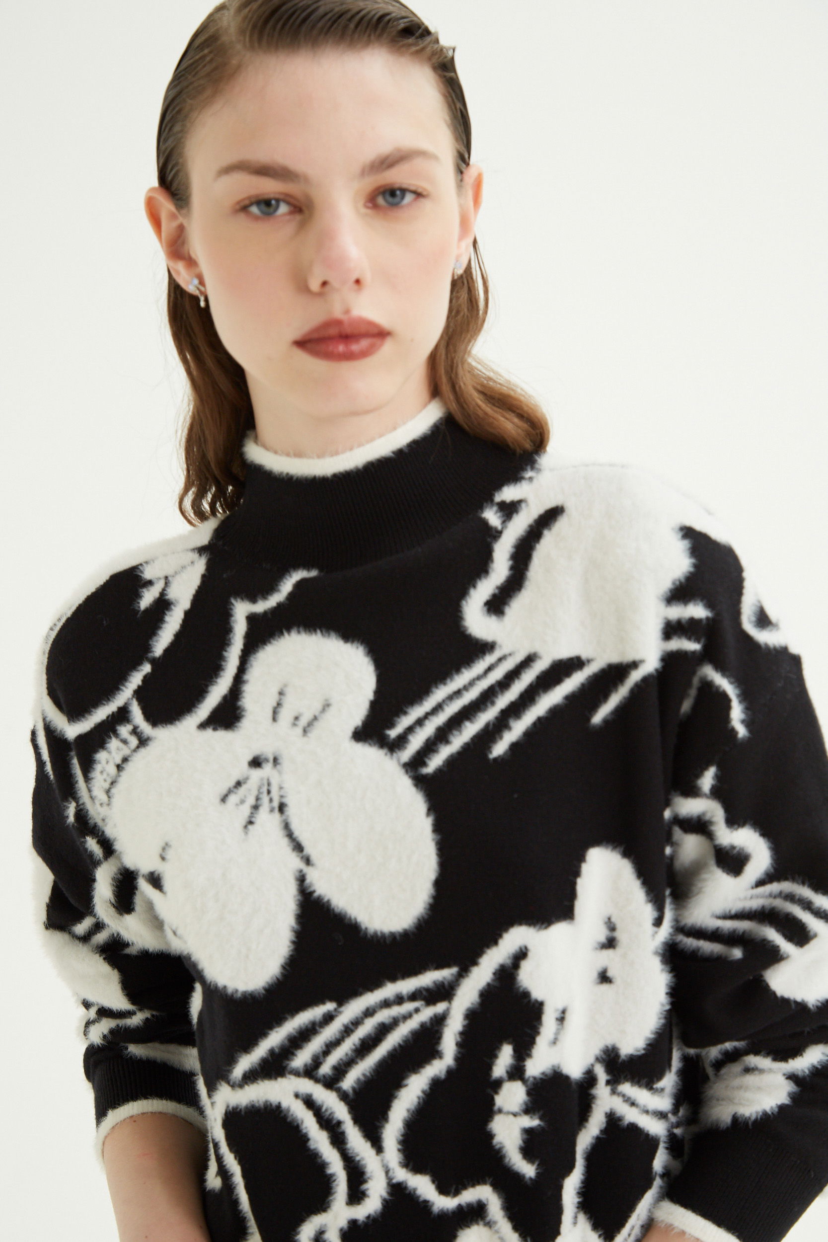 SWEATER WENDERS