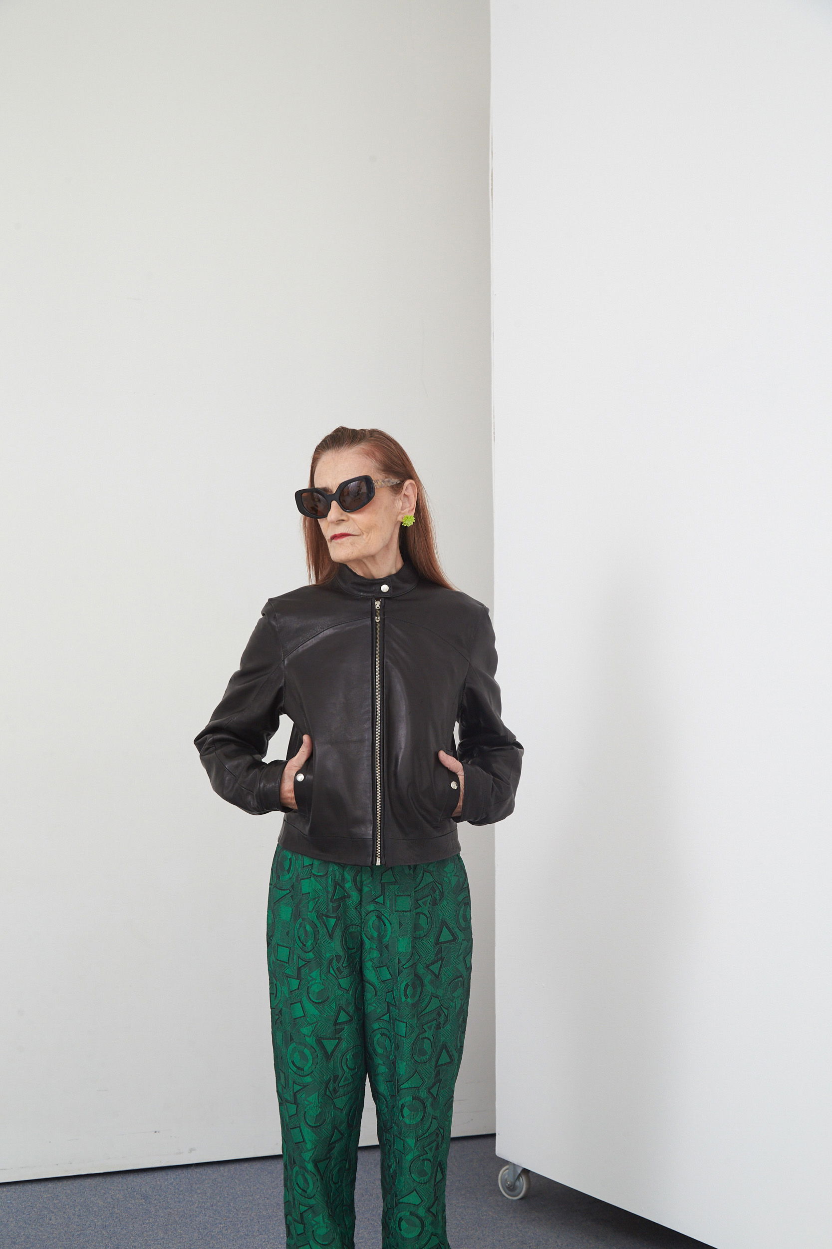 CAMPERA DE CUERO BROWN // OVINO