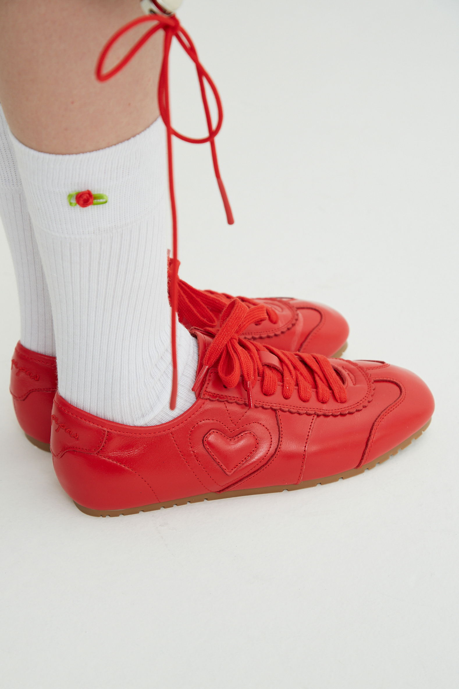 ZAPATILLA DE CUERO ARCE