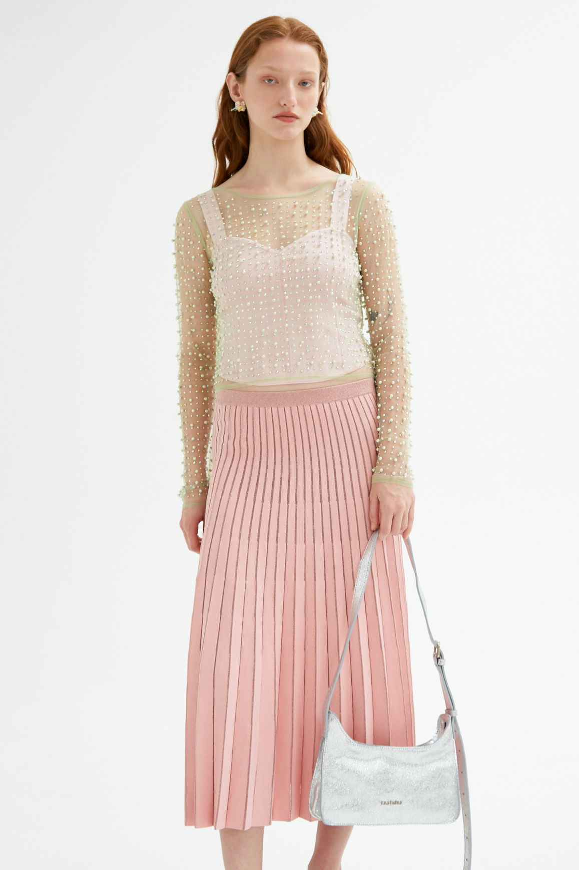 REMERA BORDADA PEARL