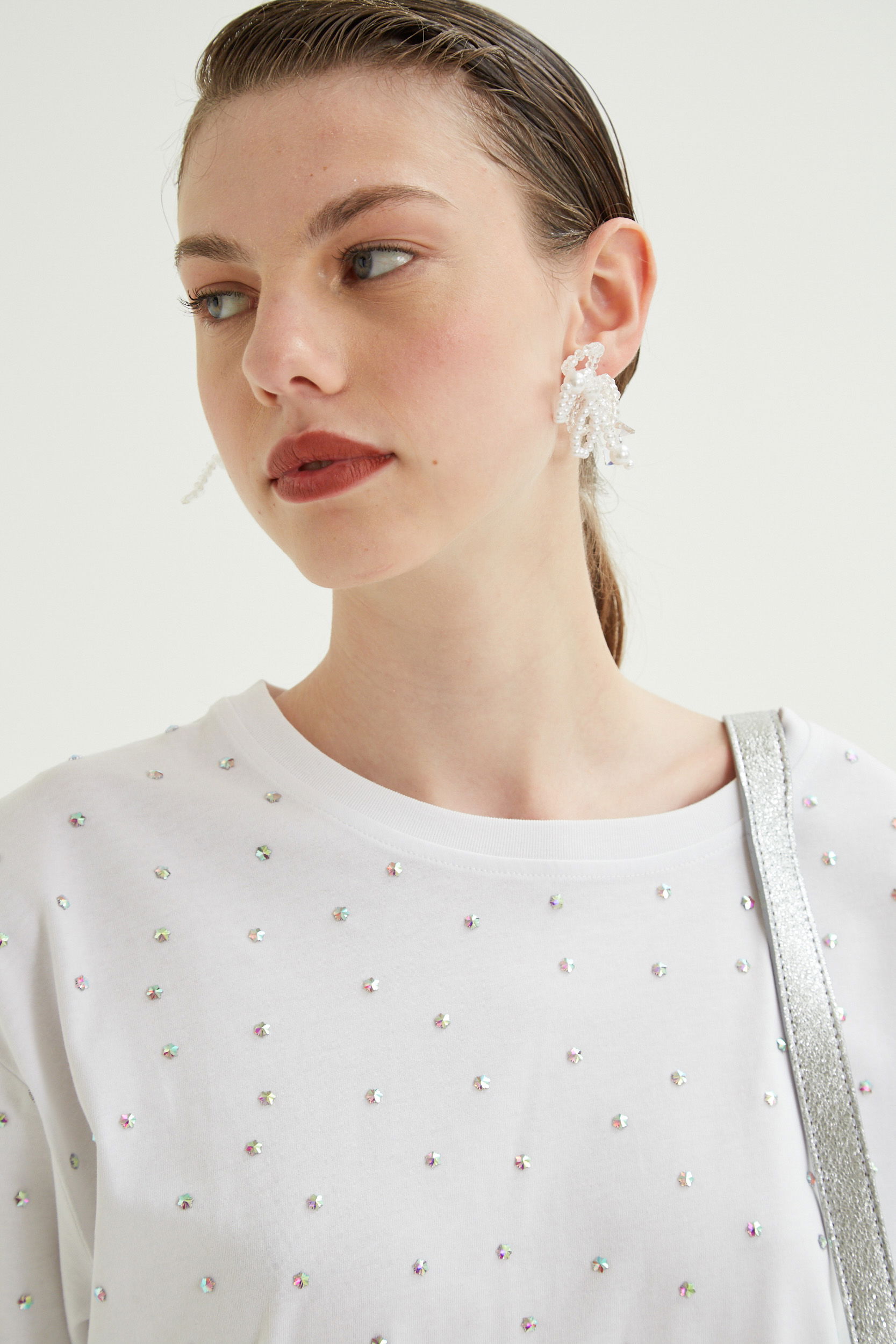 REMERA OVERSIZE GLOW