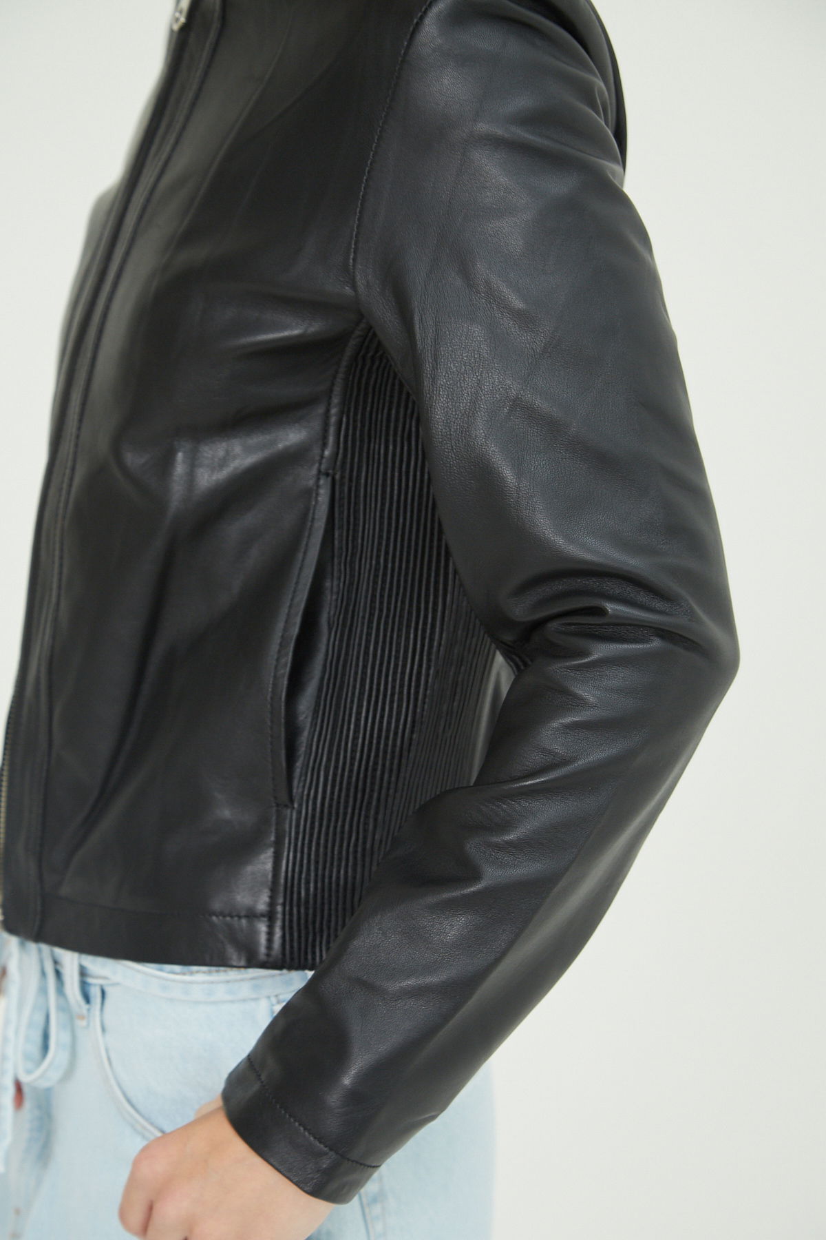 CAMPERA DE CUERO SISSY 