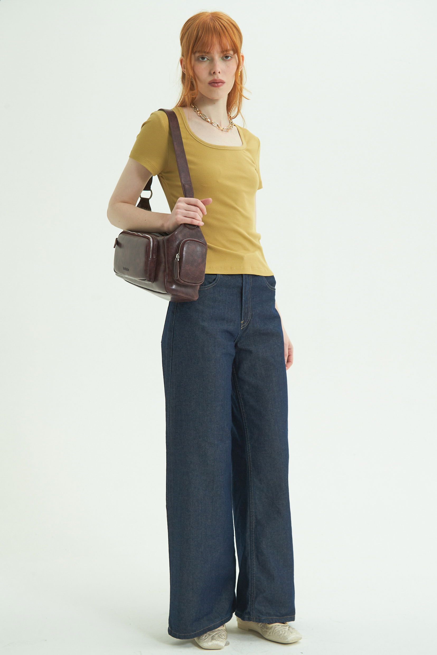 CARTERA DE CUERO TRIER