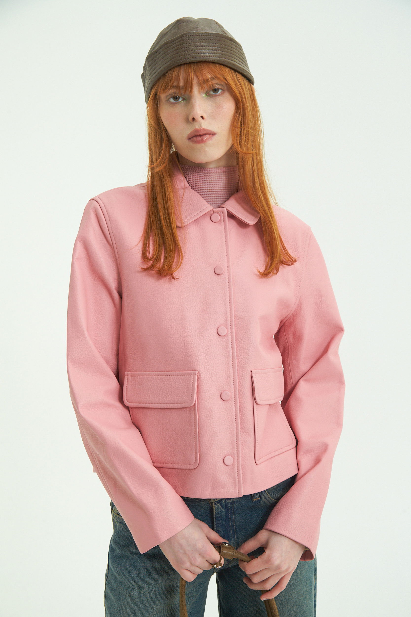 CAMPERA DE CUERO ZOE // OVINO