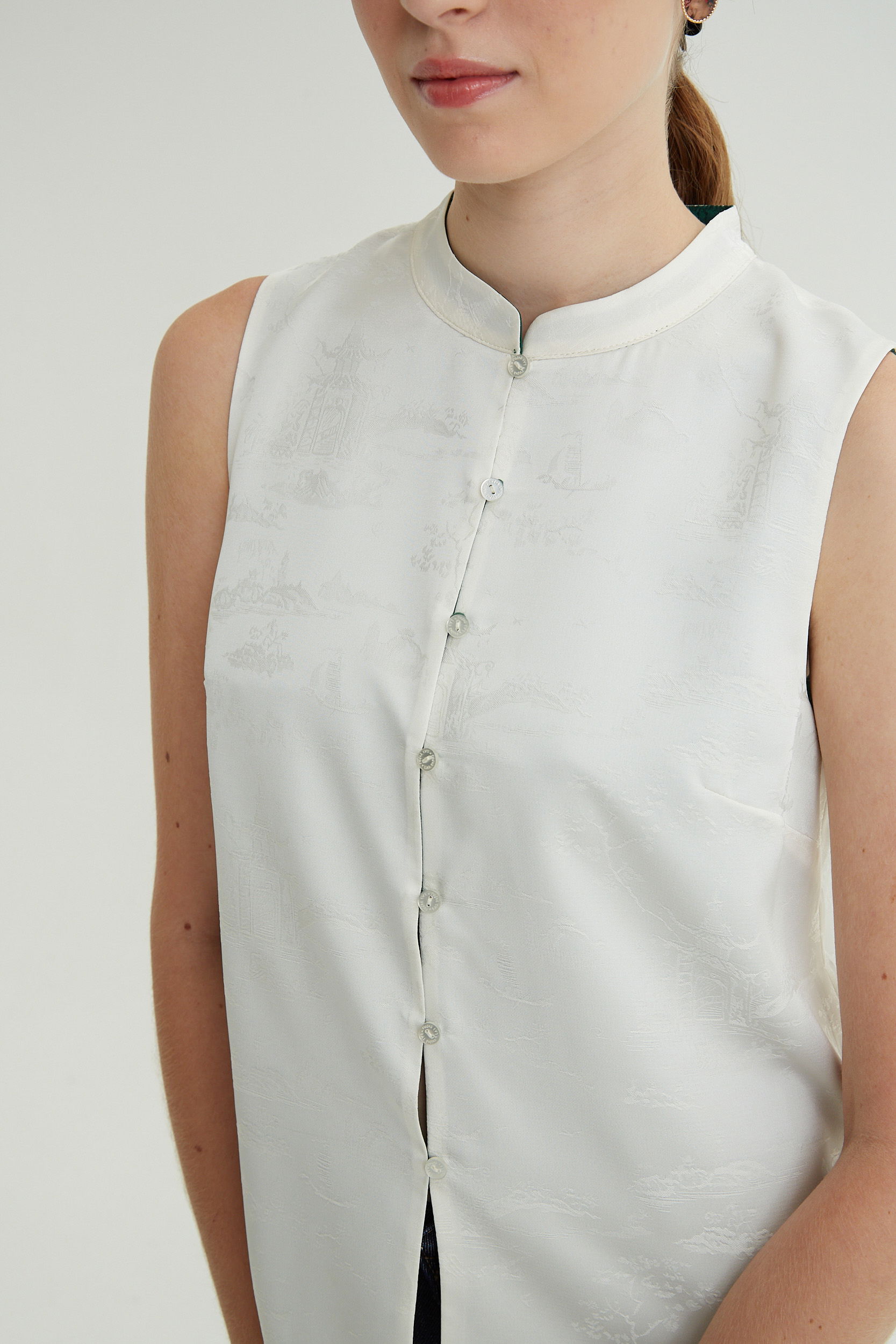 BLUSA MIKASA REVERSIBLE