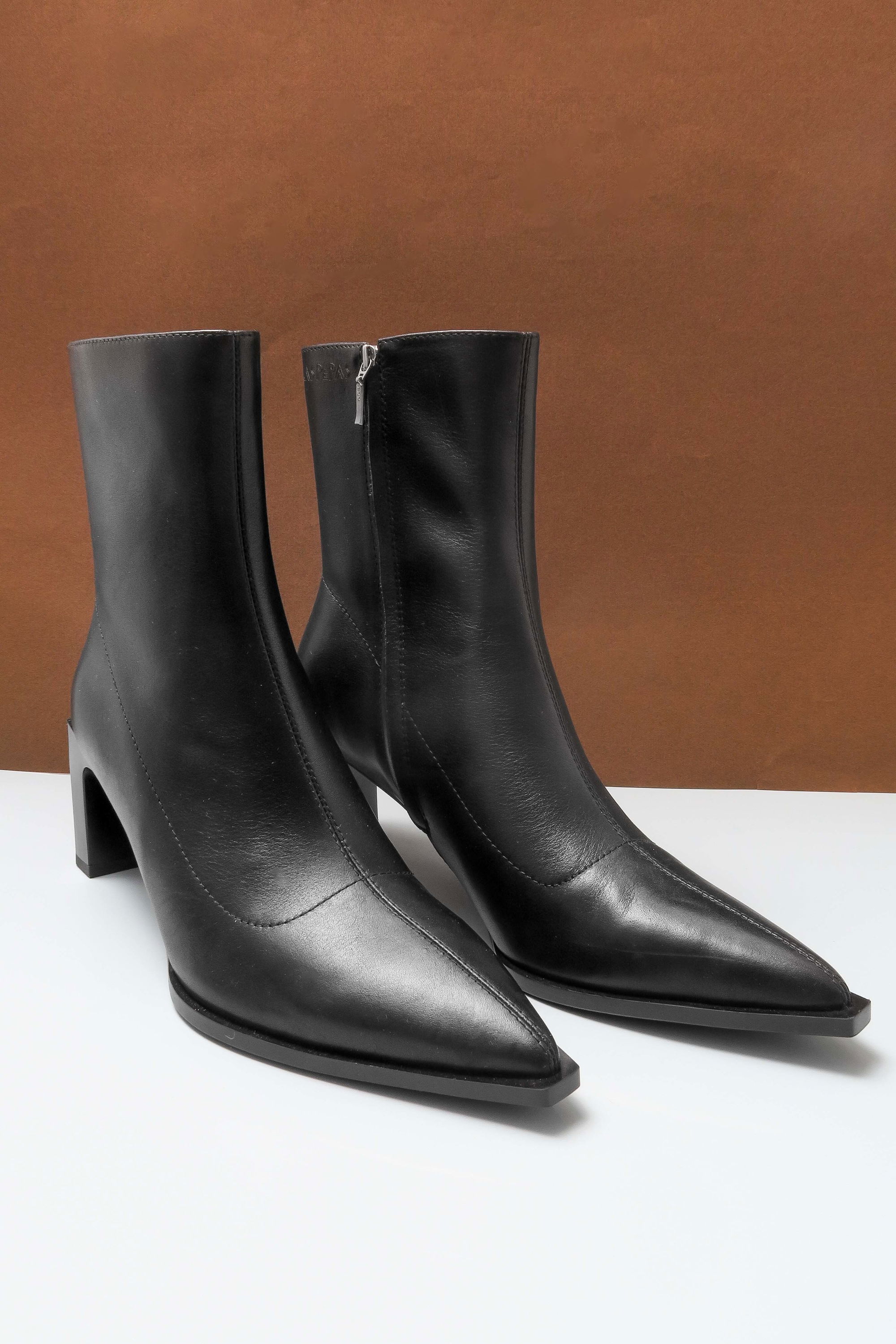 BOTAS DE CUERO PARSLEY