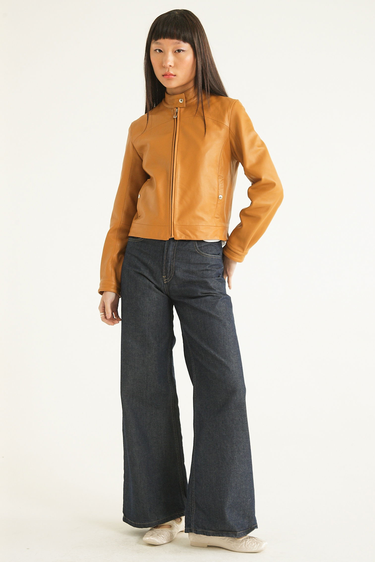 CAMPERA DE CUERO BROWN // OVINO