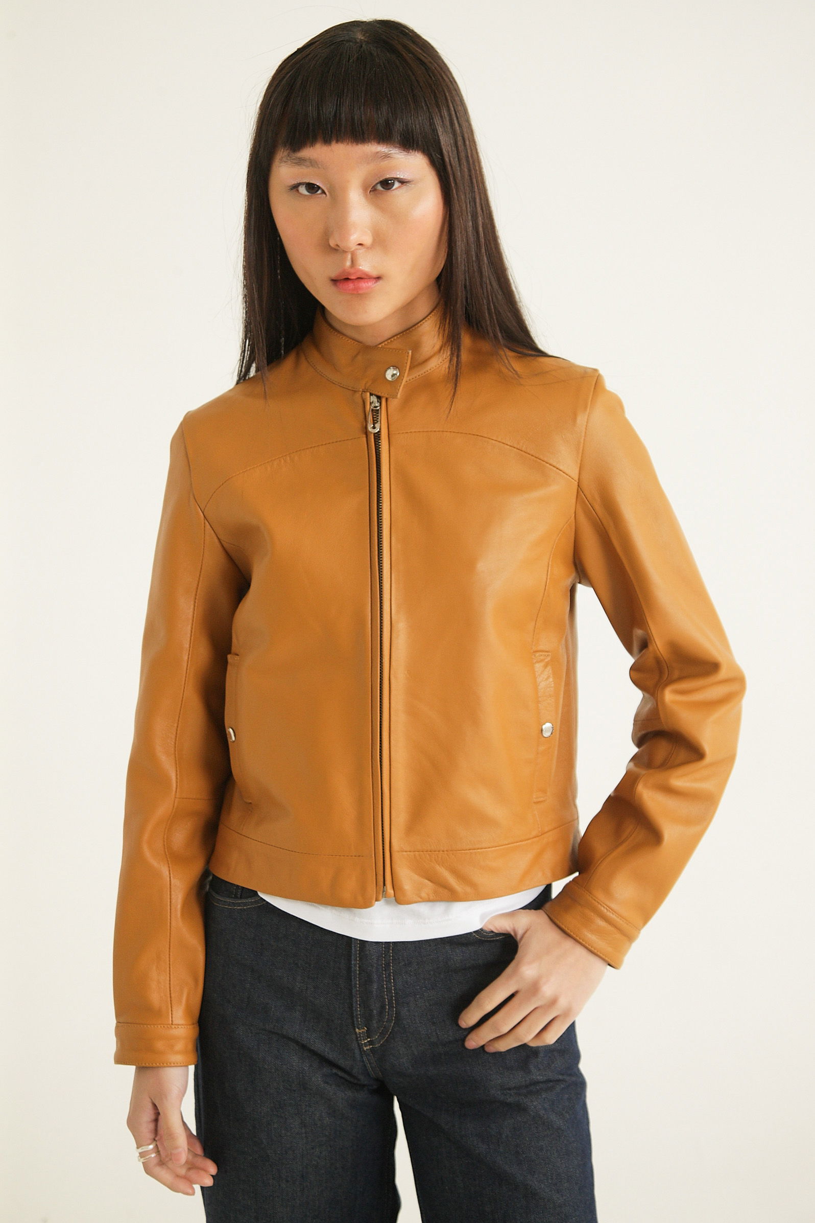CAMPERA DE CUERO BROWN // OVINO