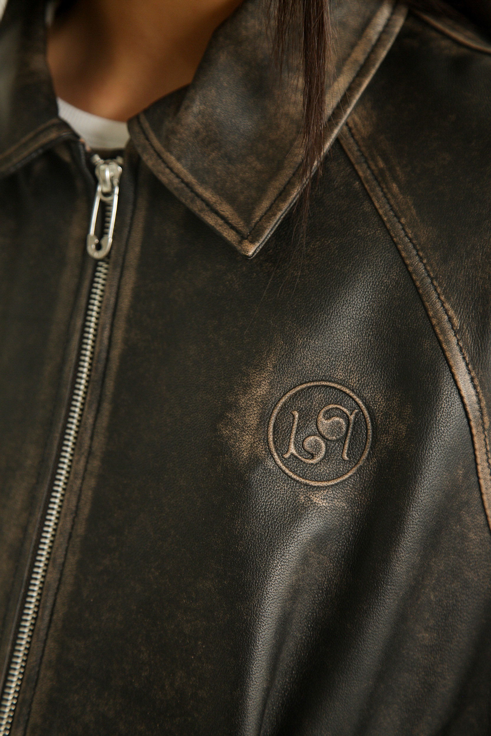 CAMPERA DE CUERO HEDY // OVINO