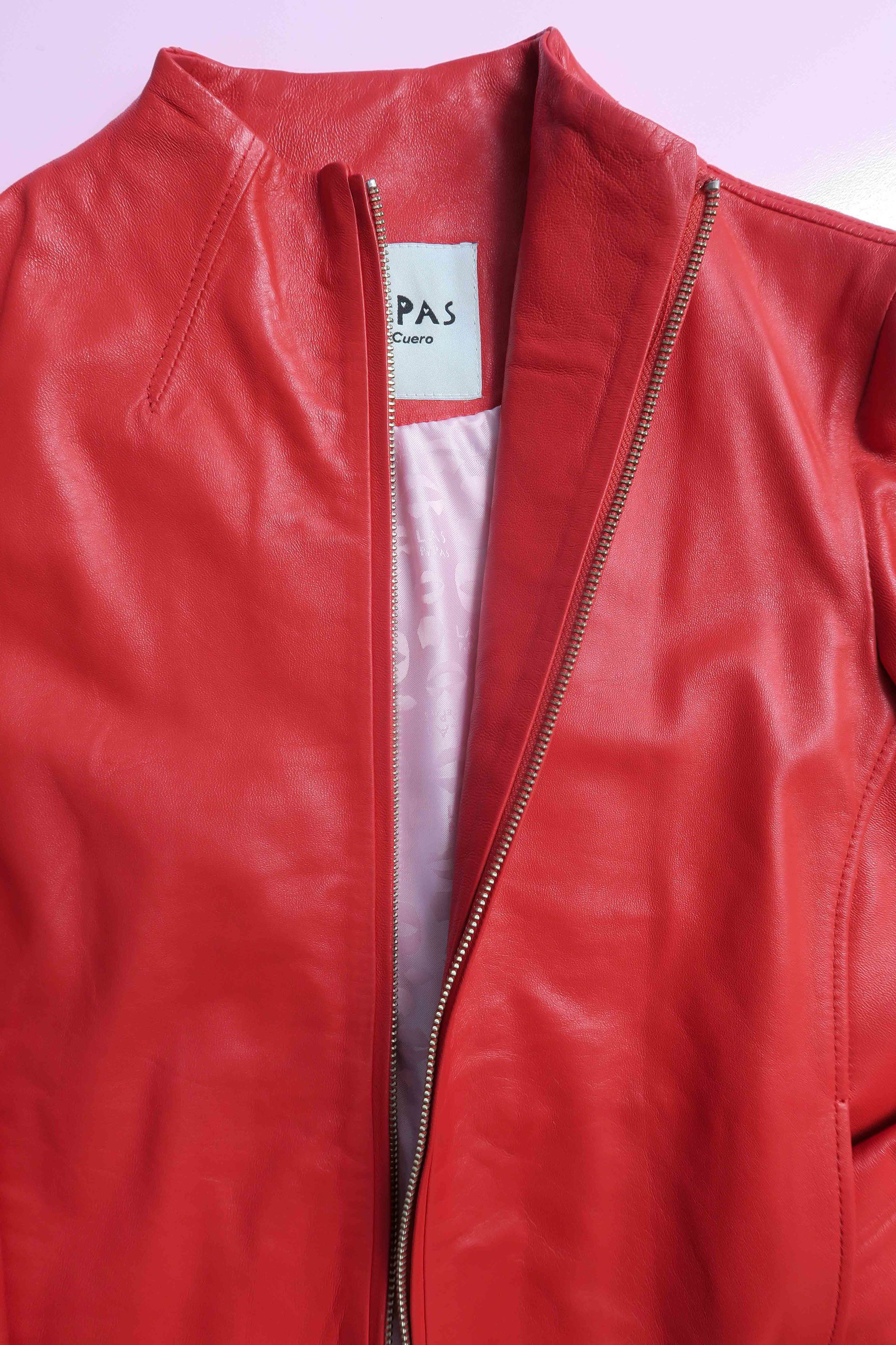 CAMPERA DE CUERO LISA // OVINO