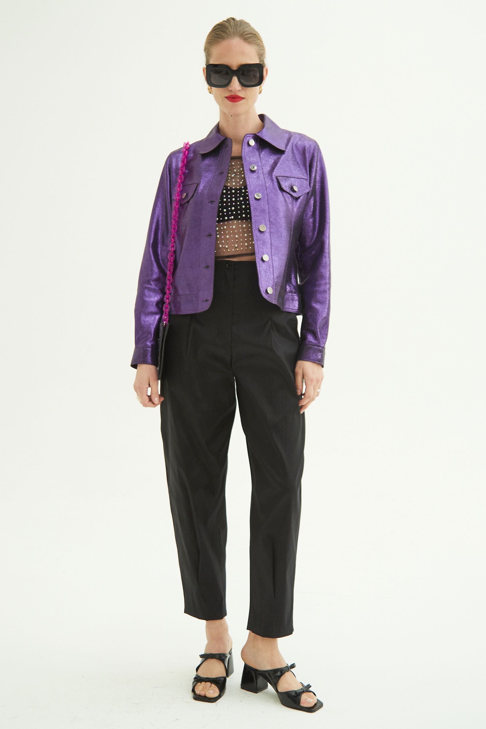 CAMPERA DE CUERO SARA METALIZADA//OVINO ITALIANO