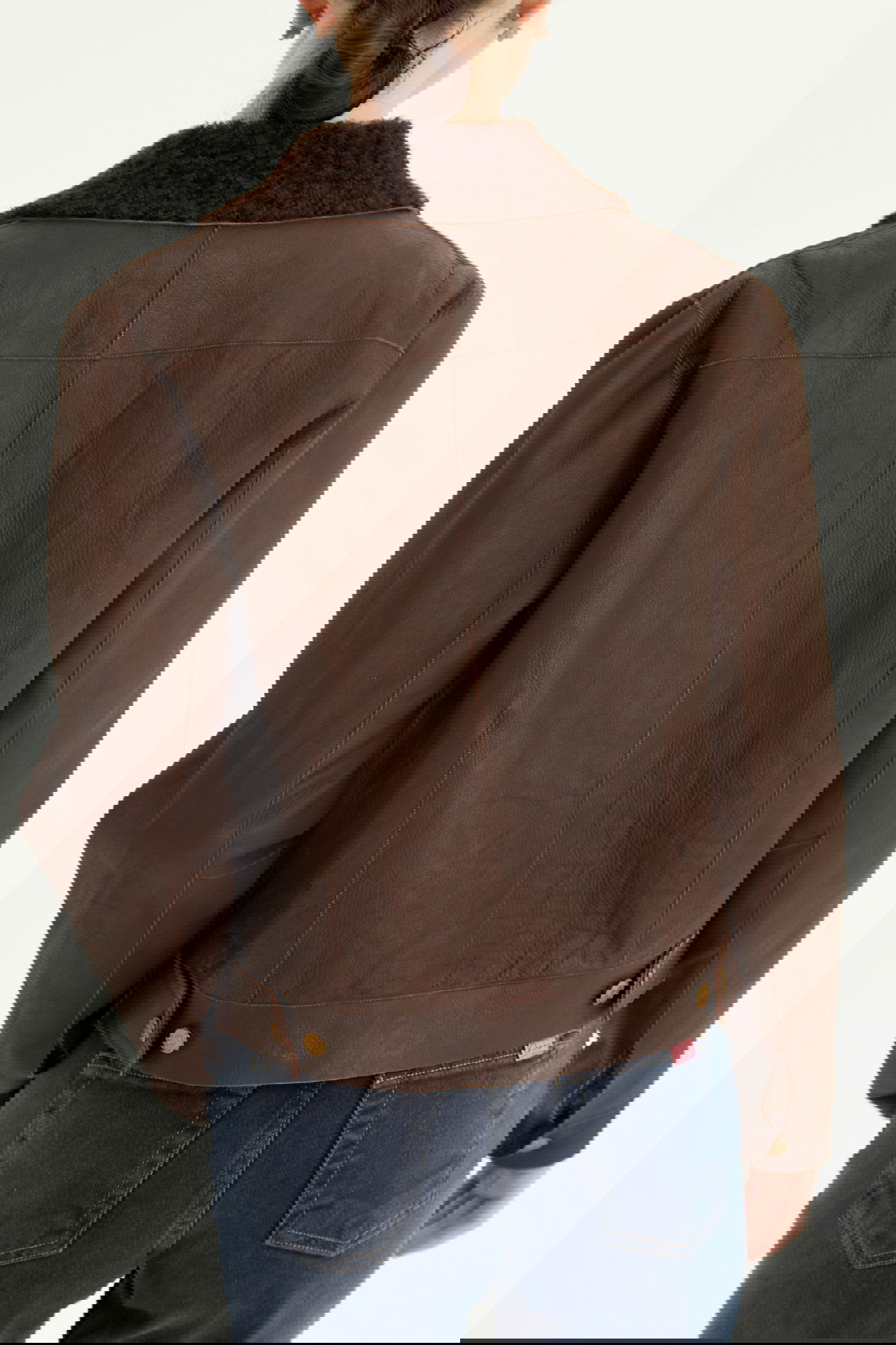 CAMPERA DE CUERO SARA NAPALAN 