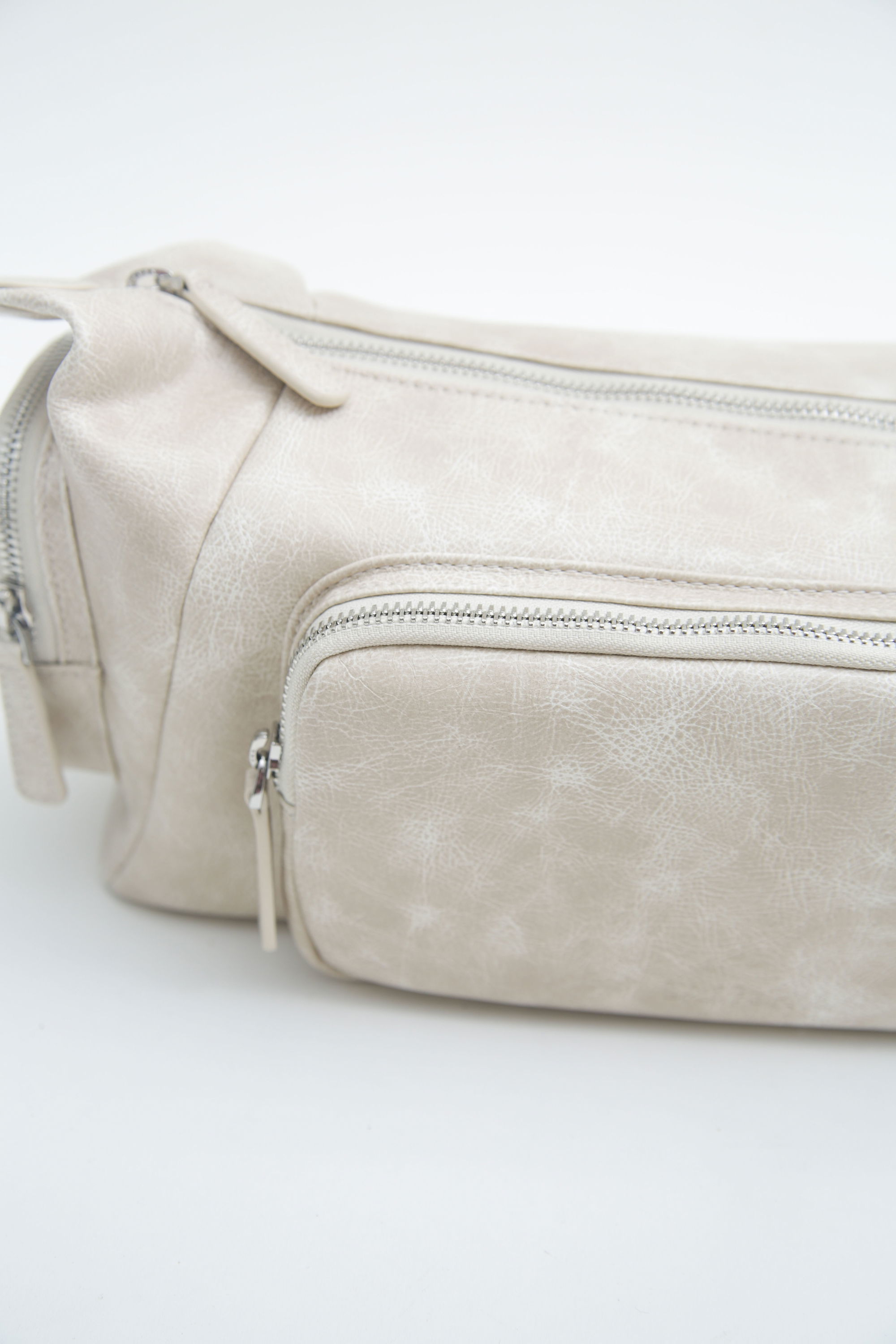 CARTERA DE CUERO TRIER