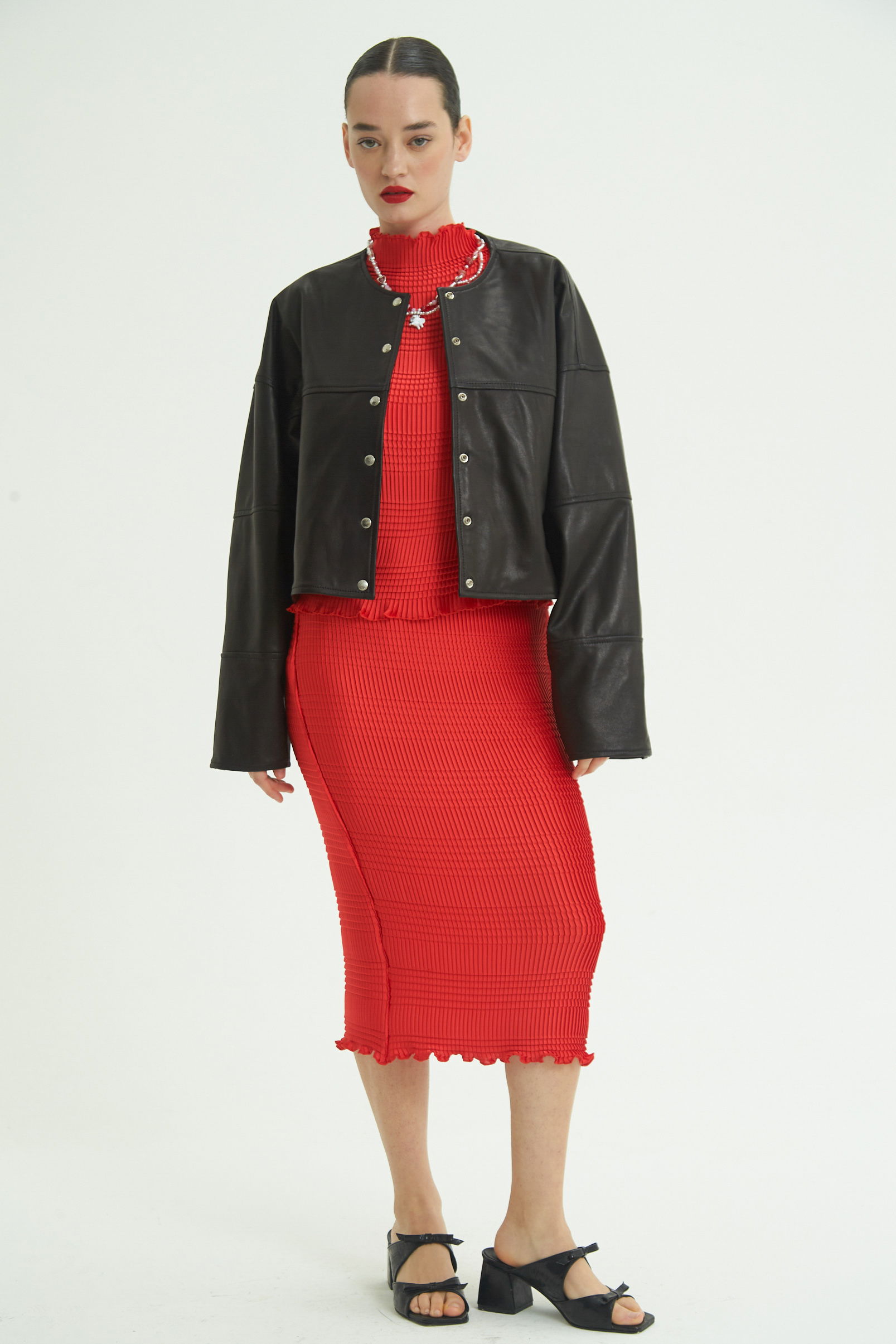 CAMPERA DE CUERO MIKO // OVINO
