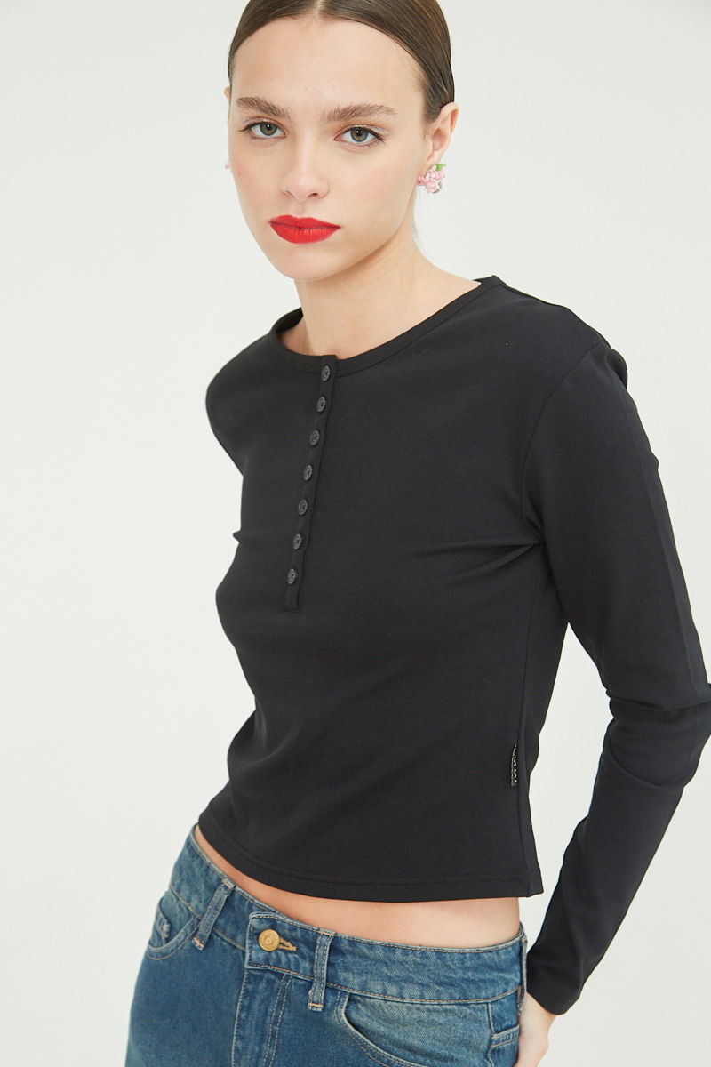 REMERA SHELDON