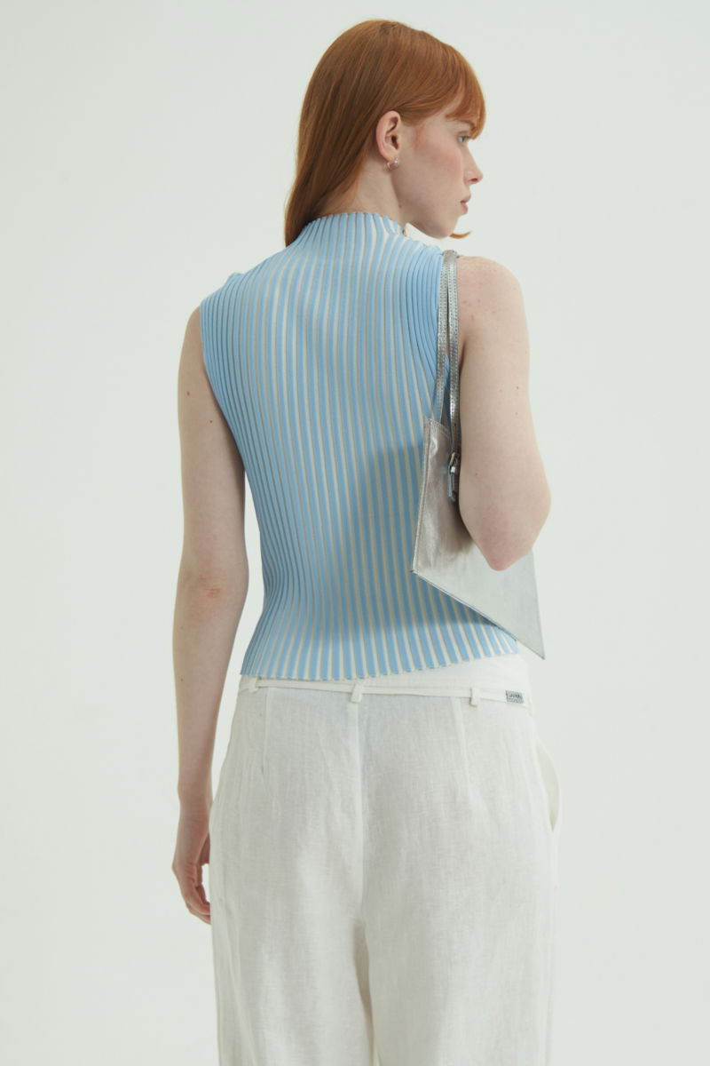 MUSCULOSA ESTRIBOR