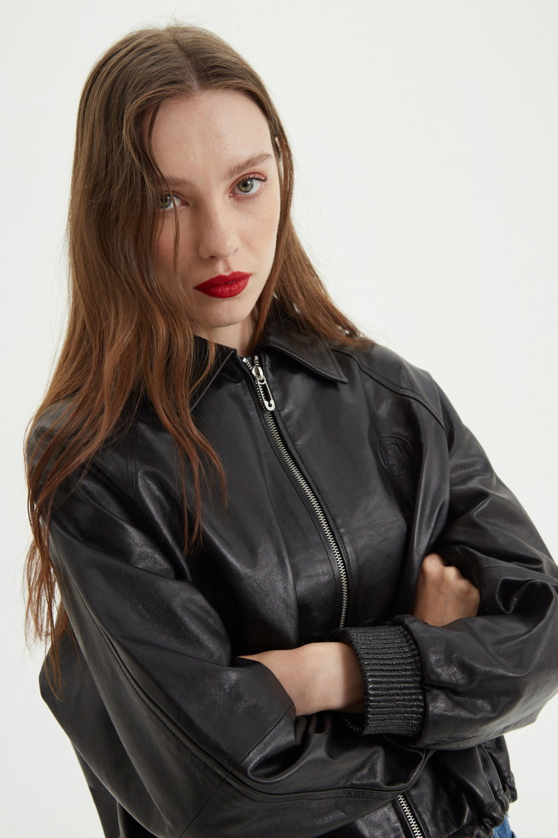 CAMPERA DE CUERO HEDY // OVINO