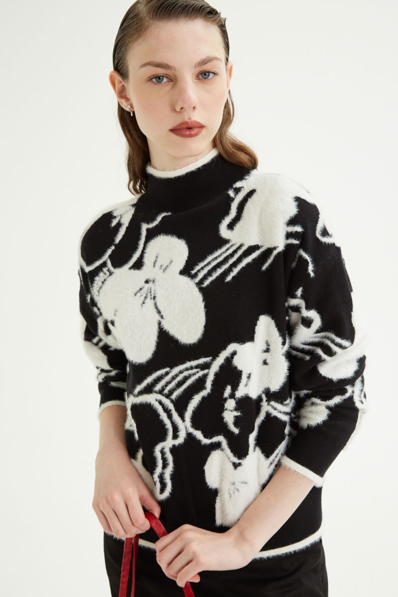 SWEATER WENDERS