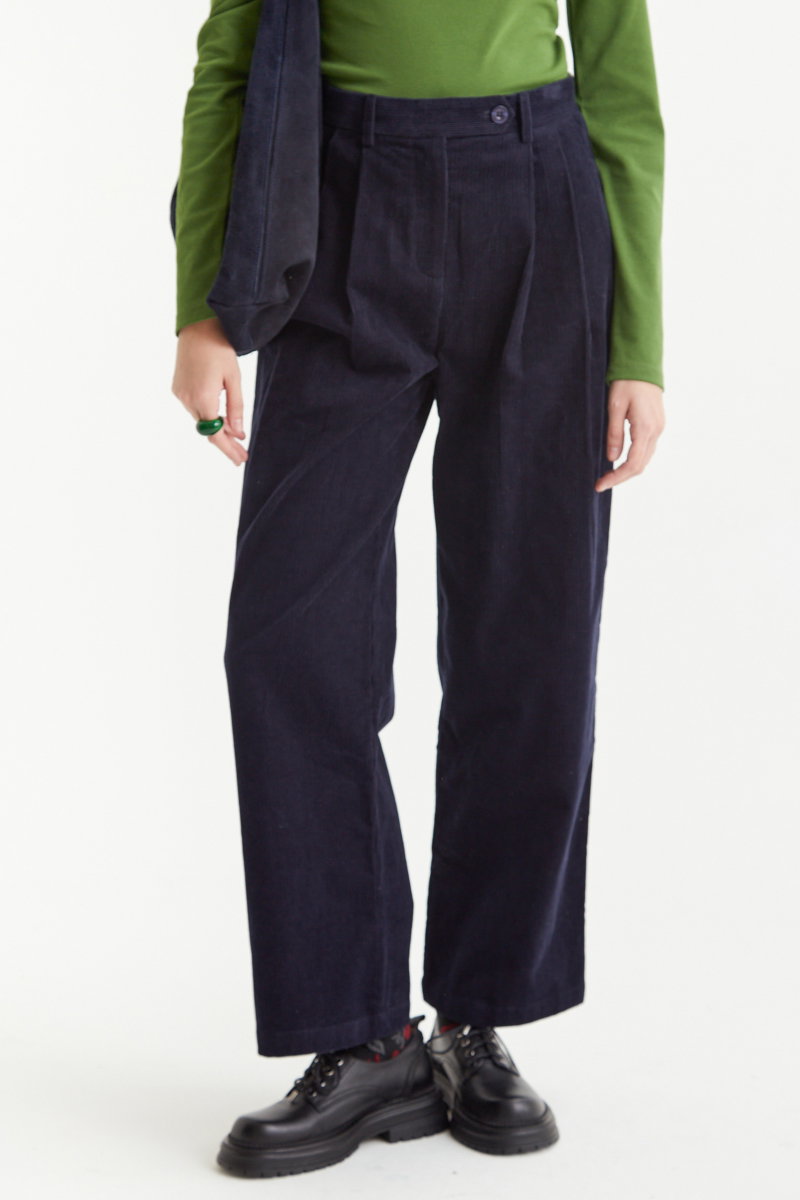 PANTALÓN DE CORDEROY ADAM