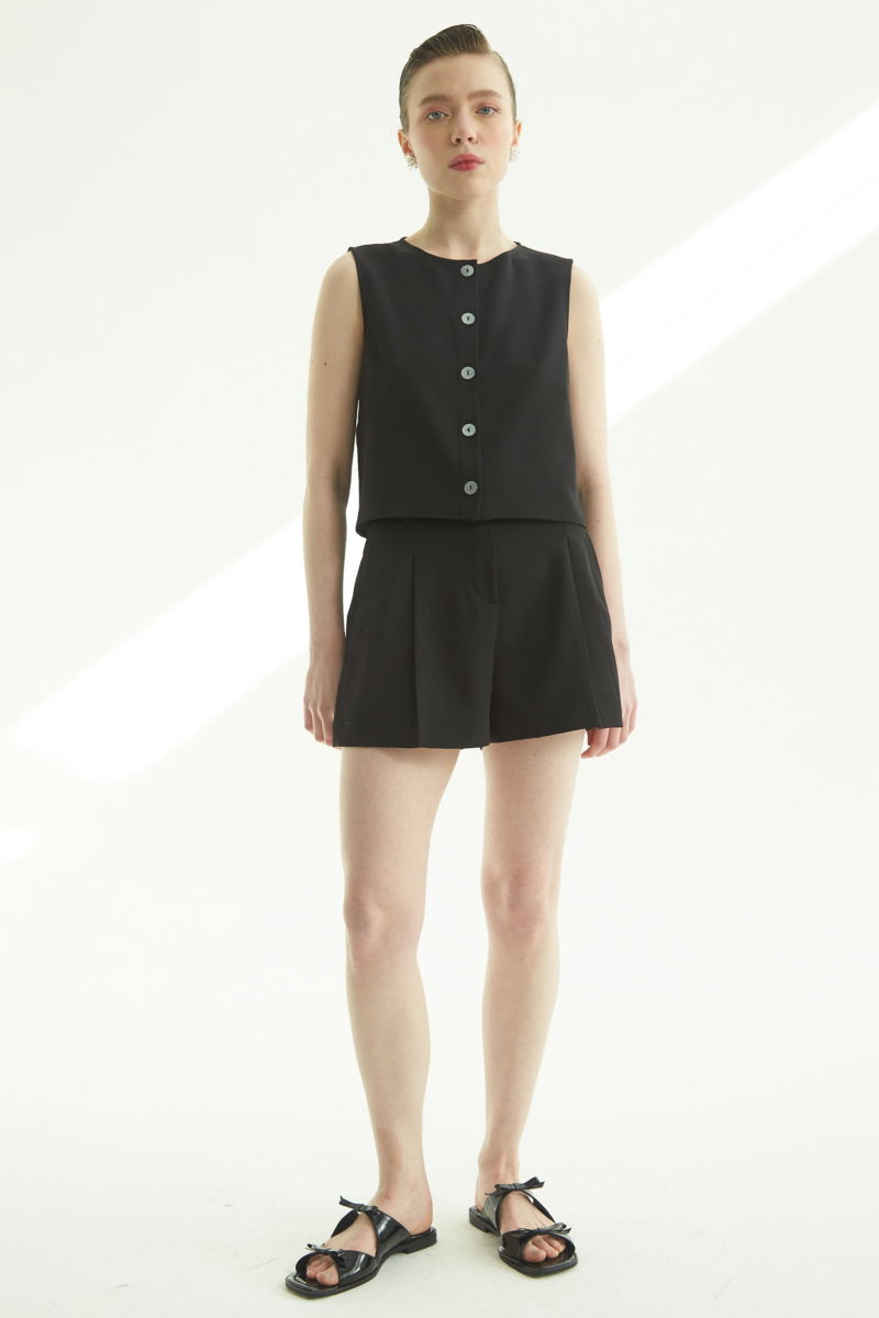 SHORT TONYA HAUS
