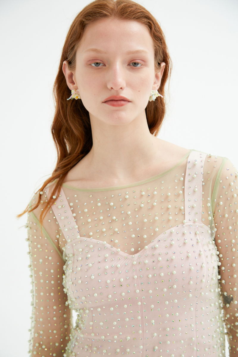 REMERA BORDADA PEARL