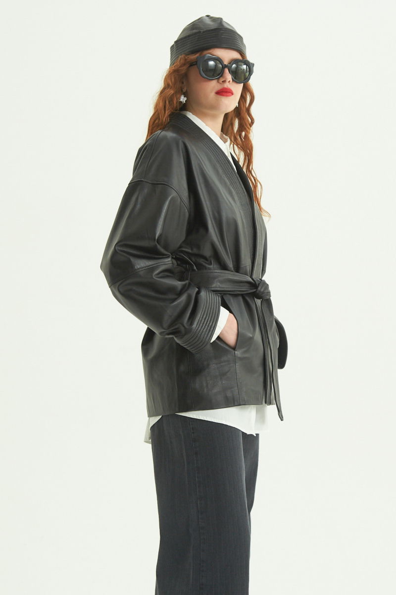 KIMONO DE CUERO LIU // OVINO 