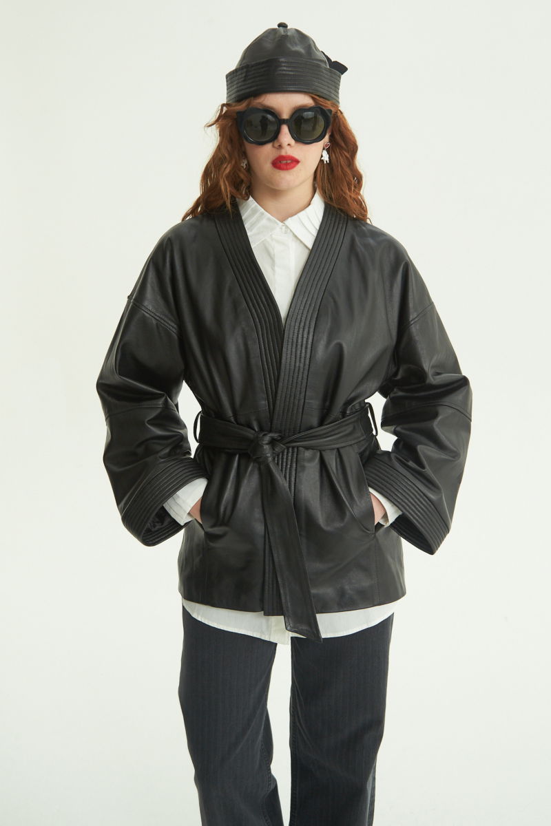 KIMONO DE CUERO LIU // OVINO 