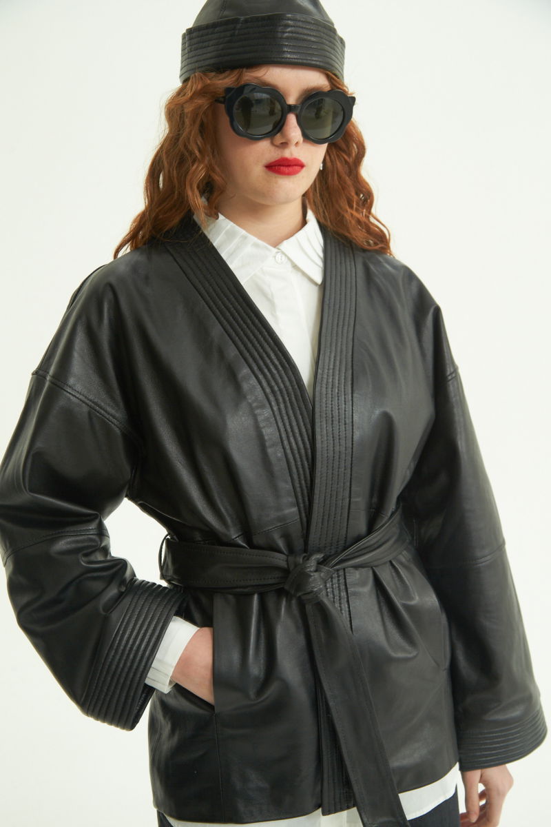KIMONO DE CUERO LIU // OVINO 