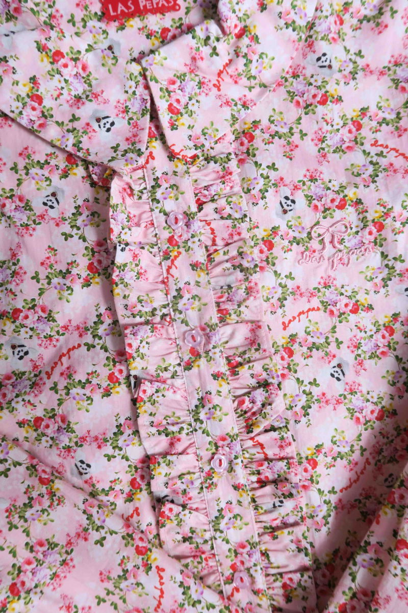 Camisa estampada de algodón recta con mangas amplias y cartera con volados. 