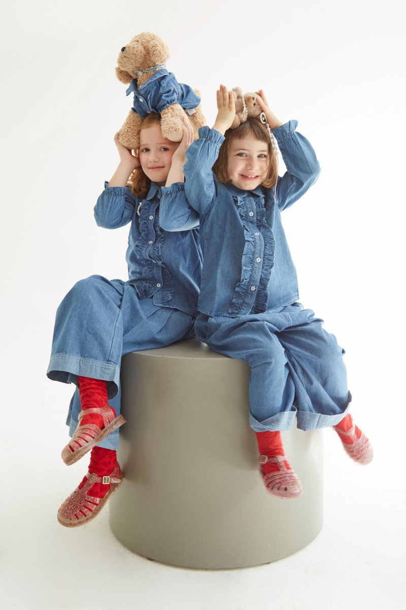 CAMISA INFANTIL DE ALGODÓN CON VOLADOS