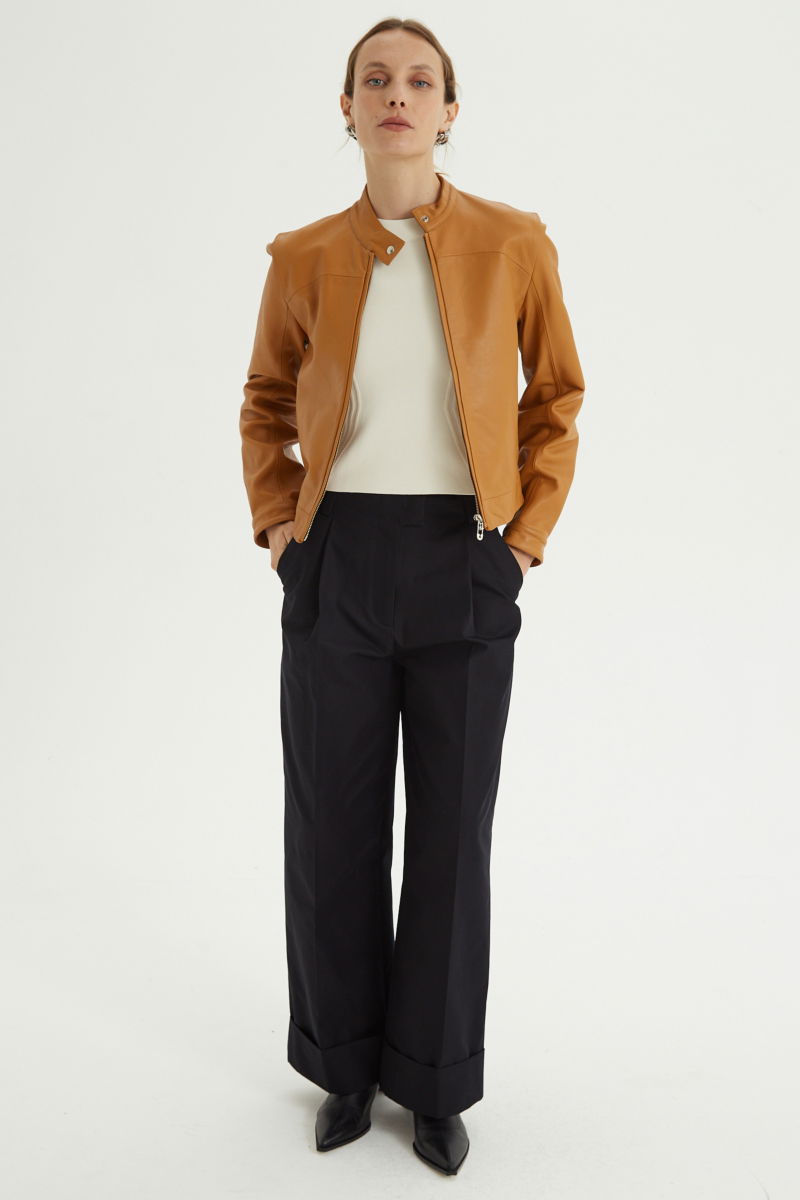 CAMPERA DE CUERO BROWN // OVINO