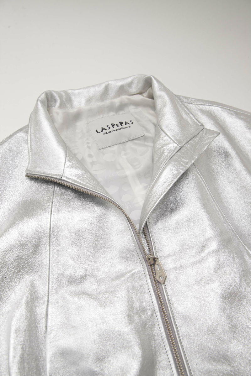 CAMPERA DE CUERO LIPA METALIZADA // OVINO ITALIANO