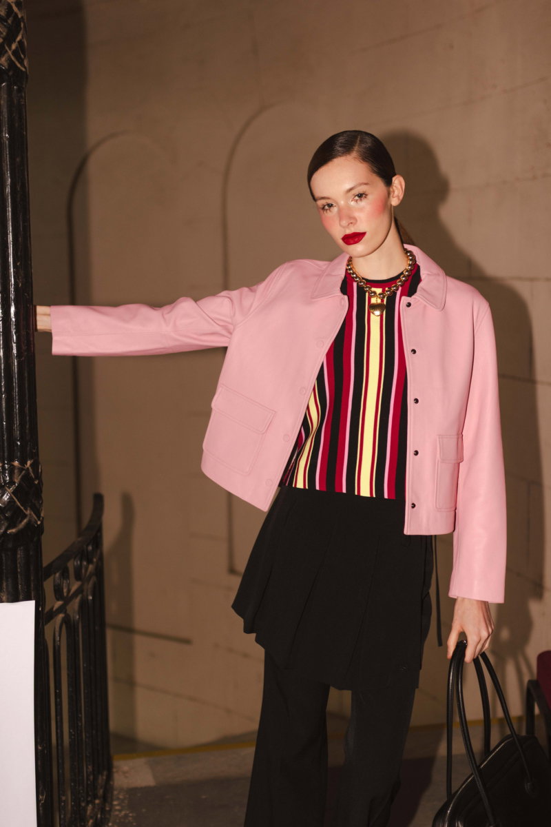 CAMPERA DE CUERO ZOE // OVINO