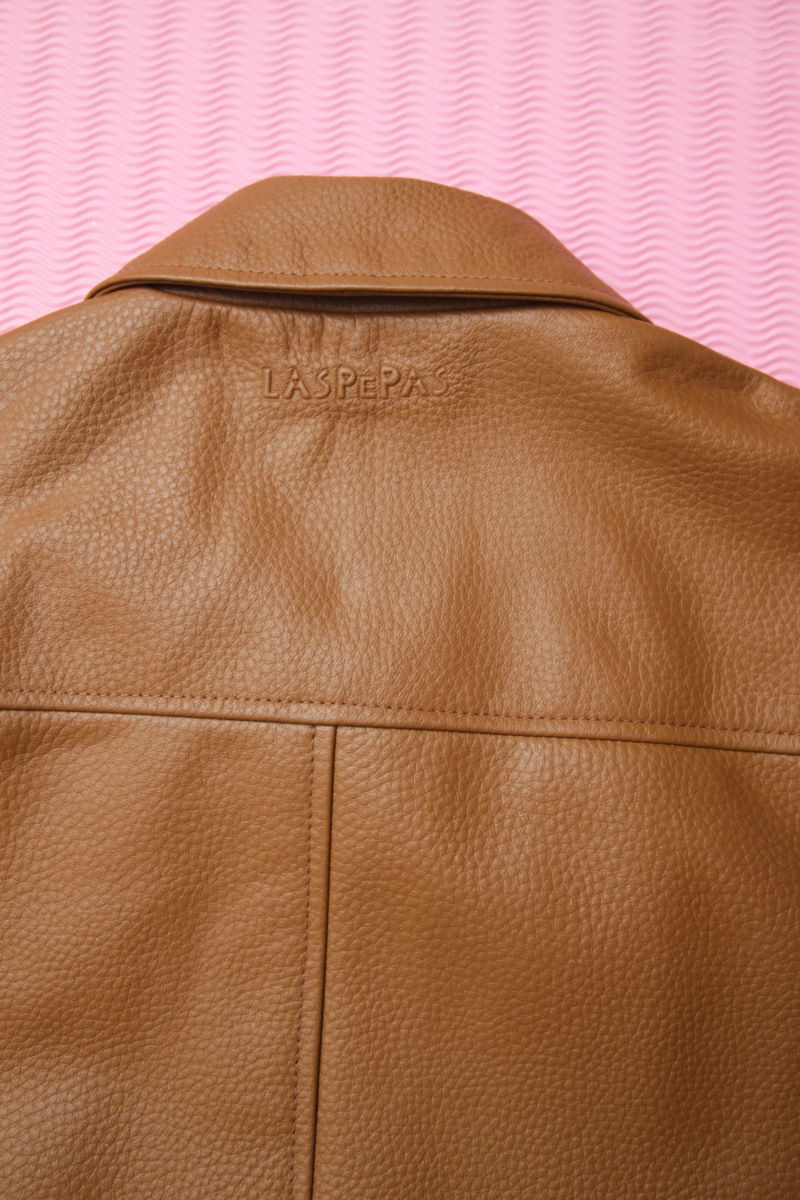 CAMPERA DE CUERO ZOE // OVINO