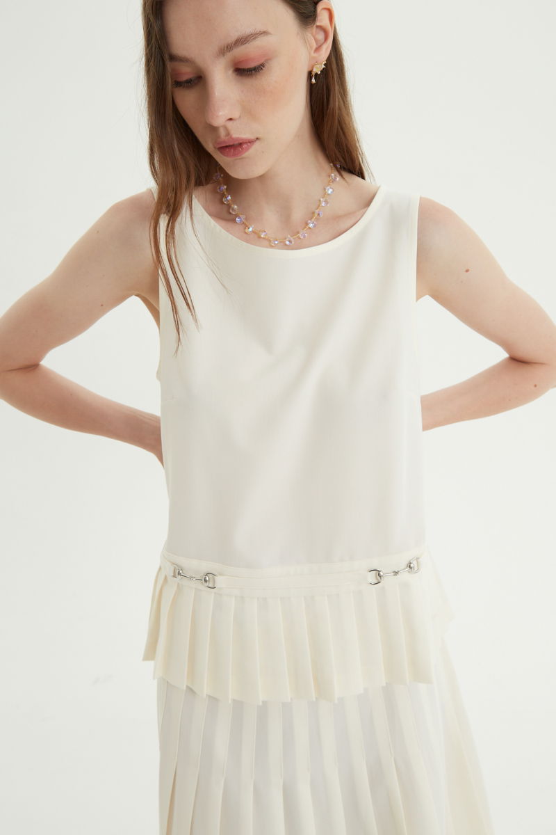 BLUSA SASTRERA PLISADA PORTIA