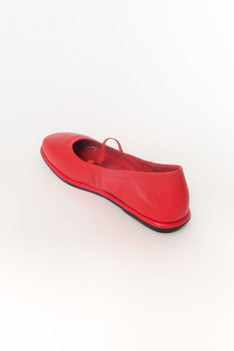 GUILLERMINA DE CUERO TARAY