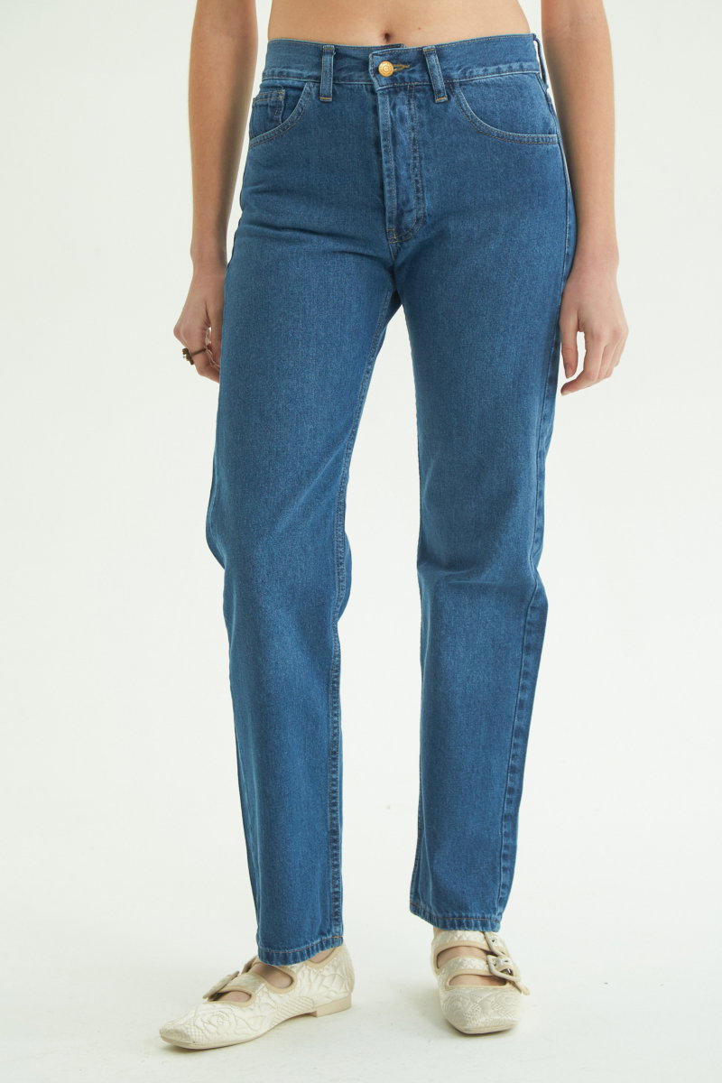 PANTALÓN DE JEAN BELLE