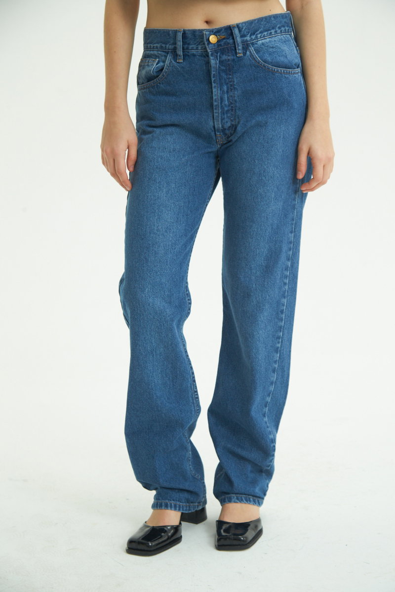 PANTALÓN DE JEAN BELLE