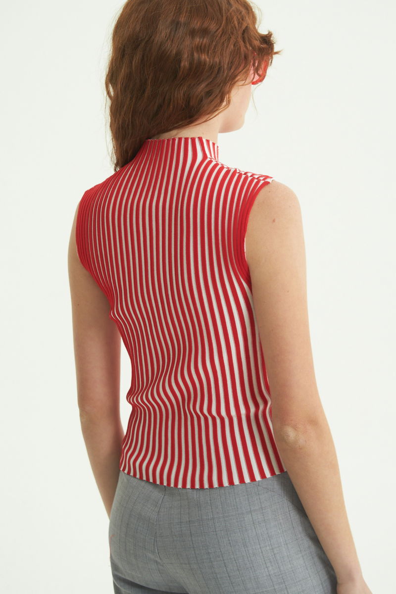 MUSCULOSA ESTRIBOR