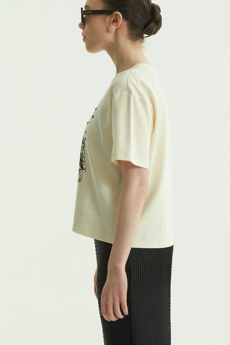 REMERA LUNILU