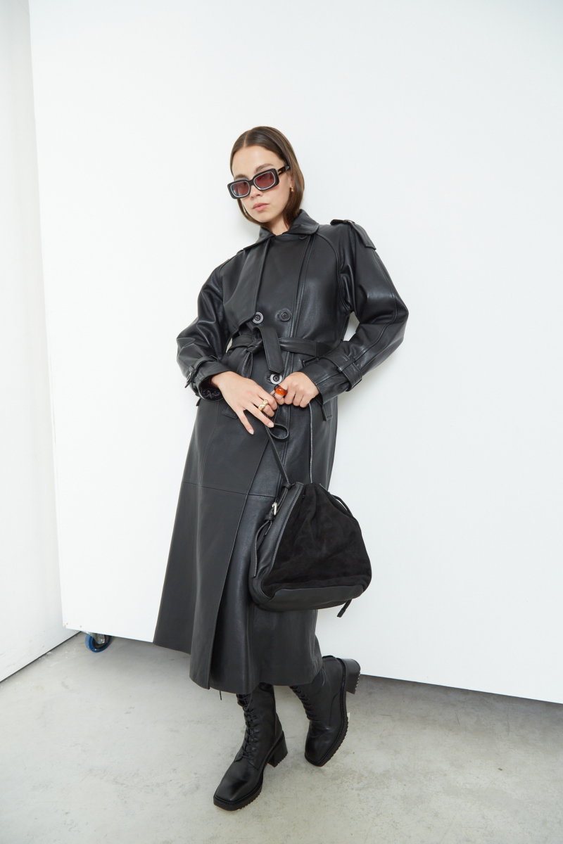 TRENCH DE CUERO ANTONIA / OVINO ITALIANO