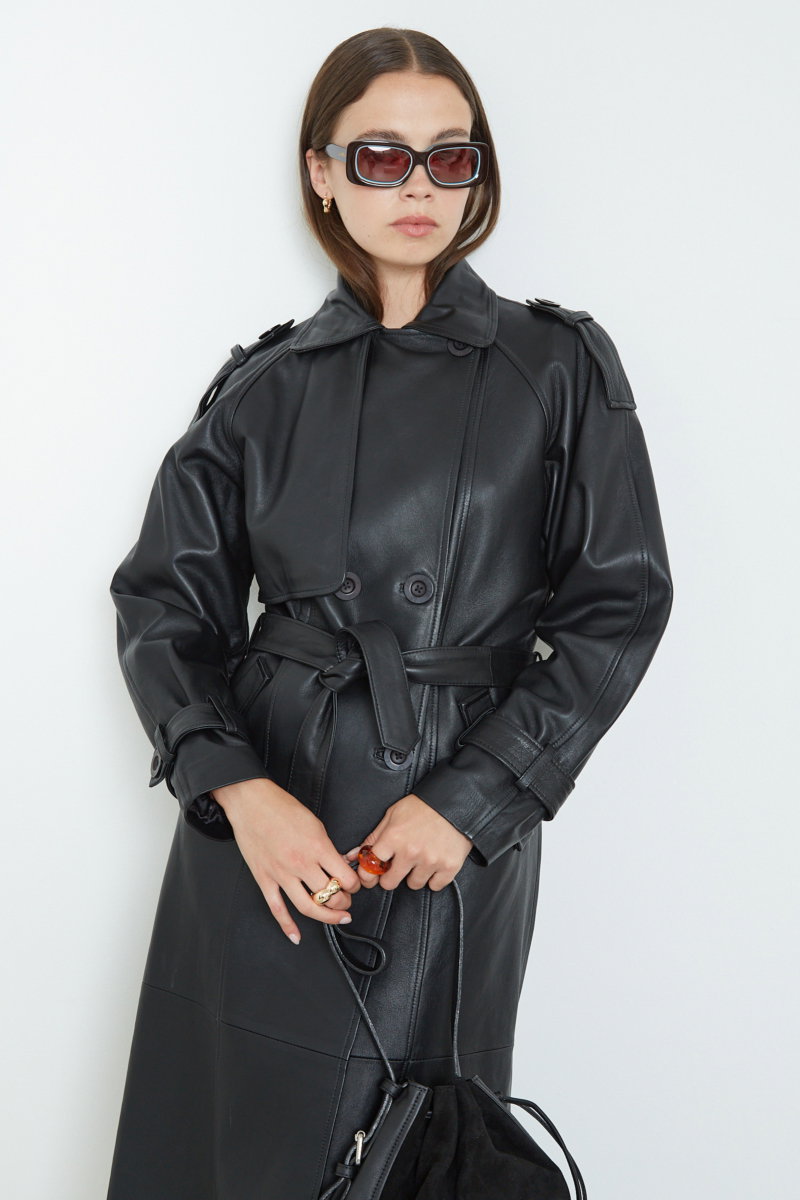 TRENCH DE CUERO ANTONIA / OVINO ITALIANO