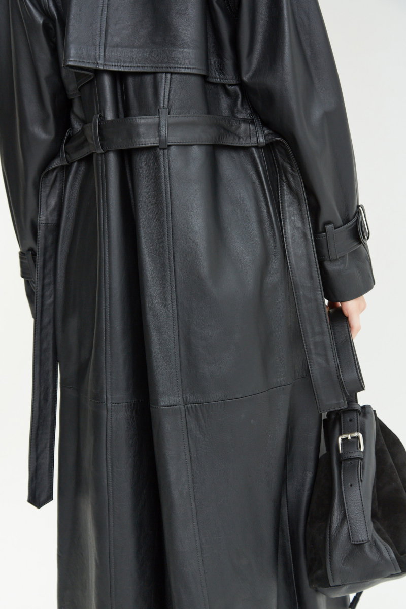 TRENCH DE CUERO ANTONIA / OVINO ITALIANO