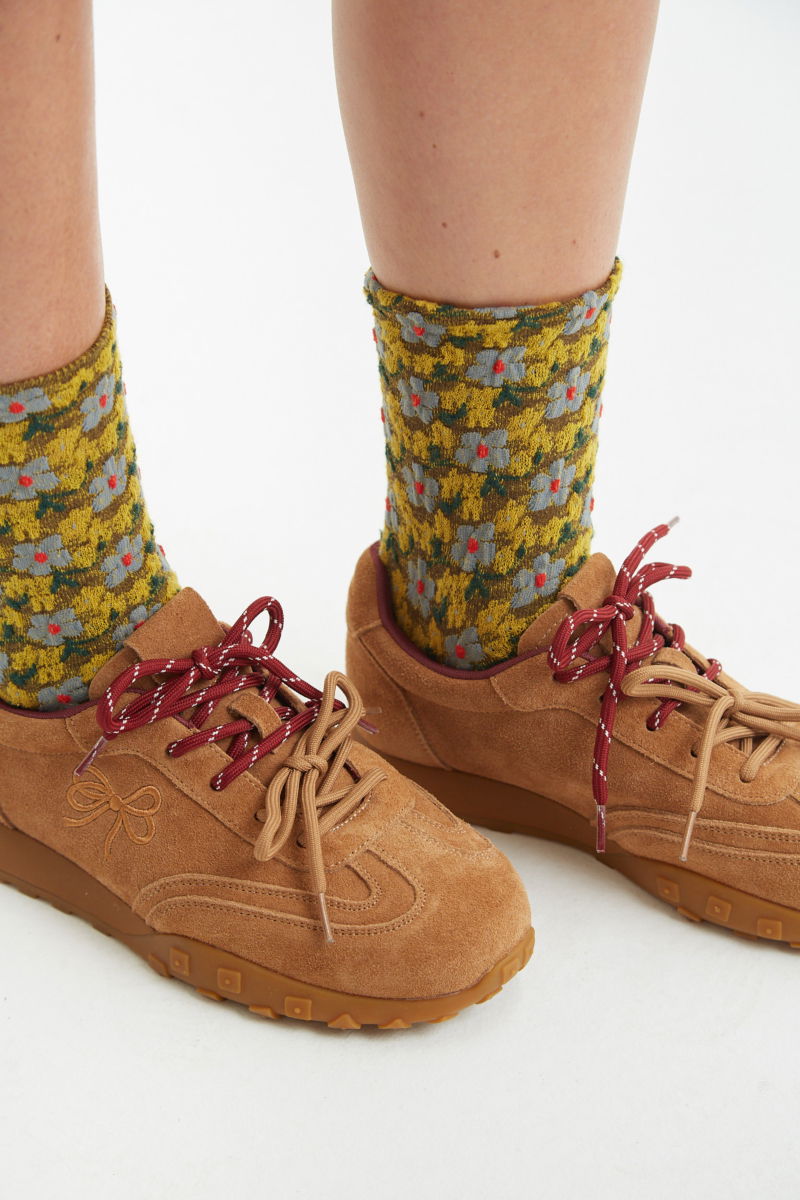 ZAPATILLA DE GAMUZA LACE