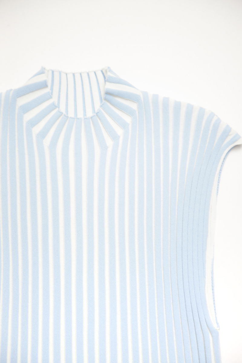 MUSCULOSA ESTRIBOR